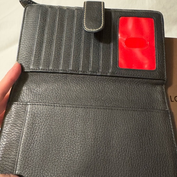 Dooney & Bourke wallet - Picture 5 of 8